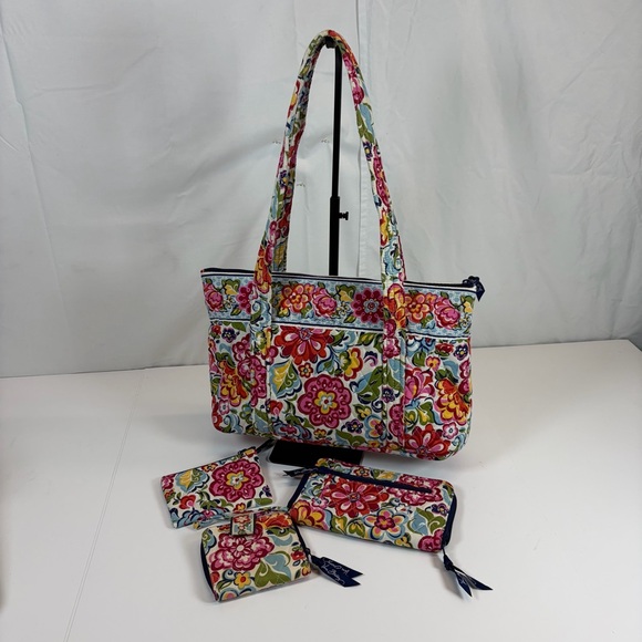 Vera Bradley Bittersweet Retired Quilted Floral 4-Piece Set